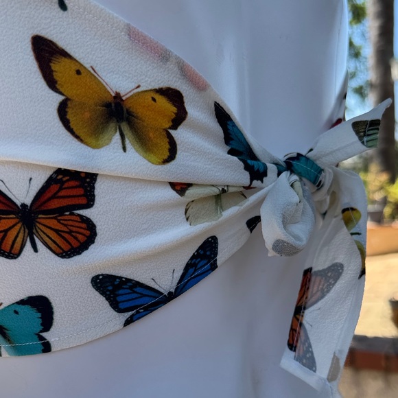 Show Me Your MuMu Multicolor Butterfly Crop Top - Picture 6 of 9